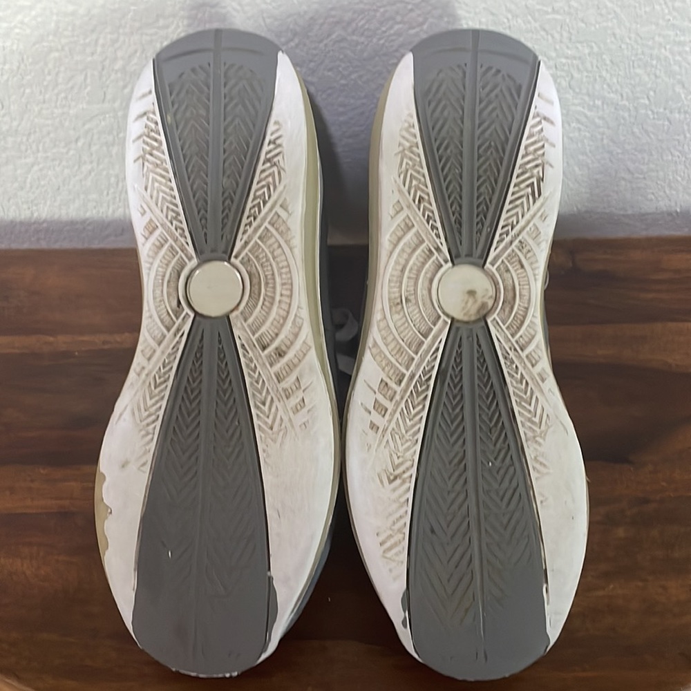 Nike Air Max Lebron VII (7) Cool Grey - Picture 5 of 8